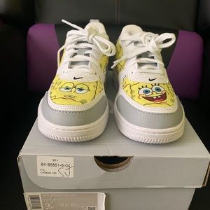 Custom SpongeBob Air Force 1s